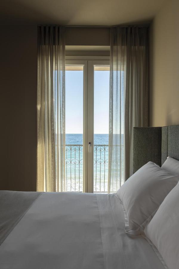 Hotel Windsor Laigueglia Εξωτερικό φωτογραφία