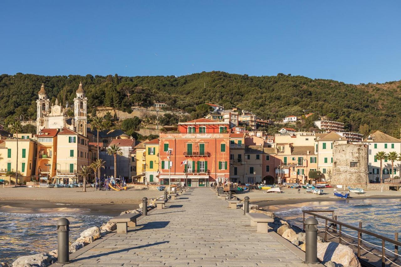 Hotel Windsor Laigueglia Εξωτερικό φωτογραφία
