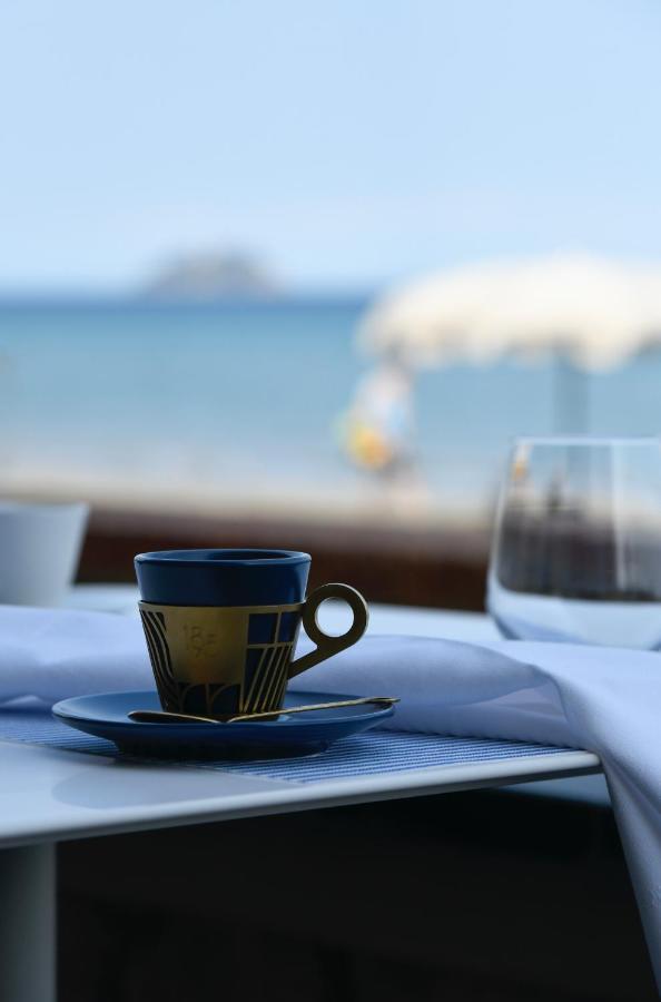 Hotel Windsor Laigueglia Εξωτερικό φωτογραφία